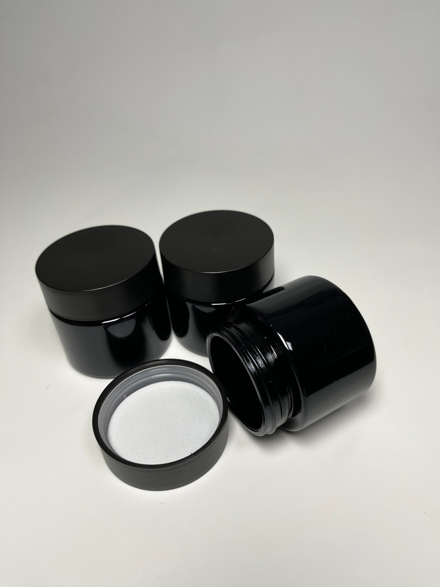 53-400 3oz Black Opaque Glass Jar without Lid