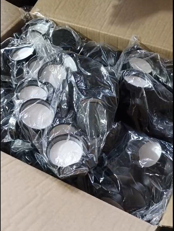 50-400 Black Color Child Resistant cap