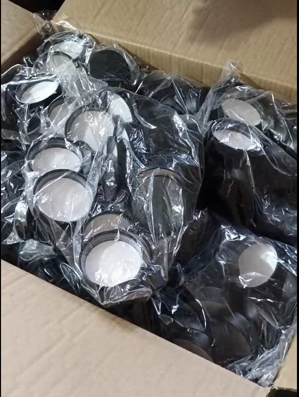 Wholesale 50-400 black child-resistant caps for bulk jar packaging