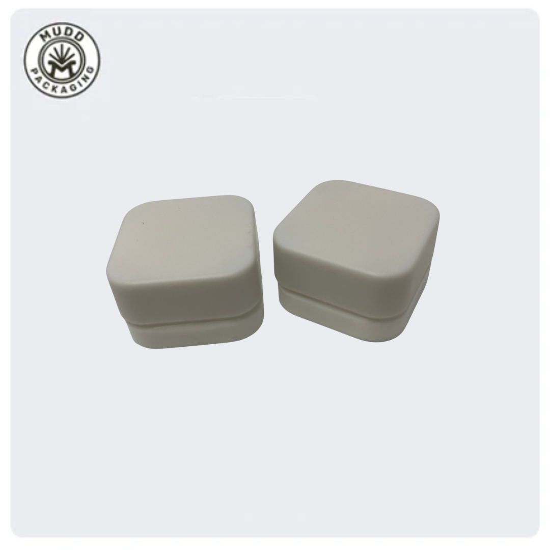 5ml White Opaque Concentrate Jar with White CR Lid